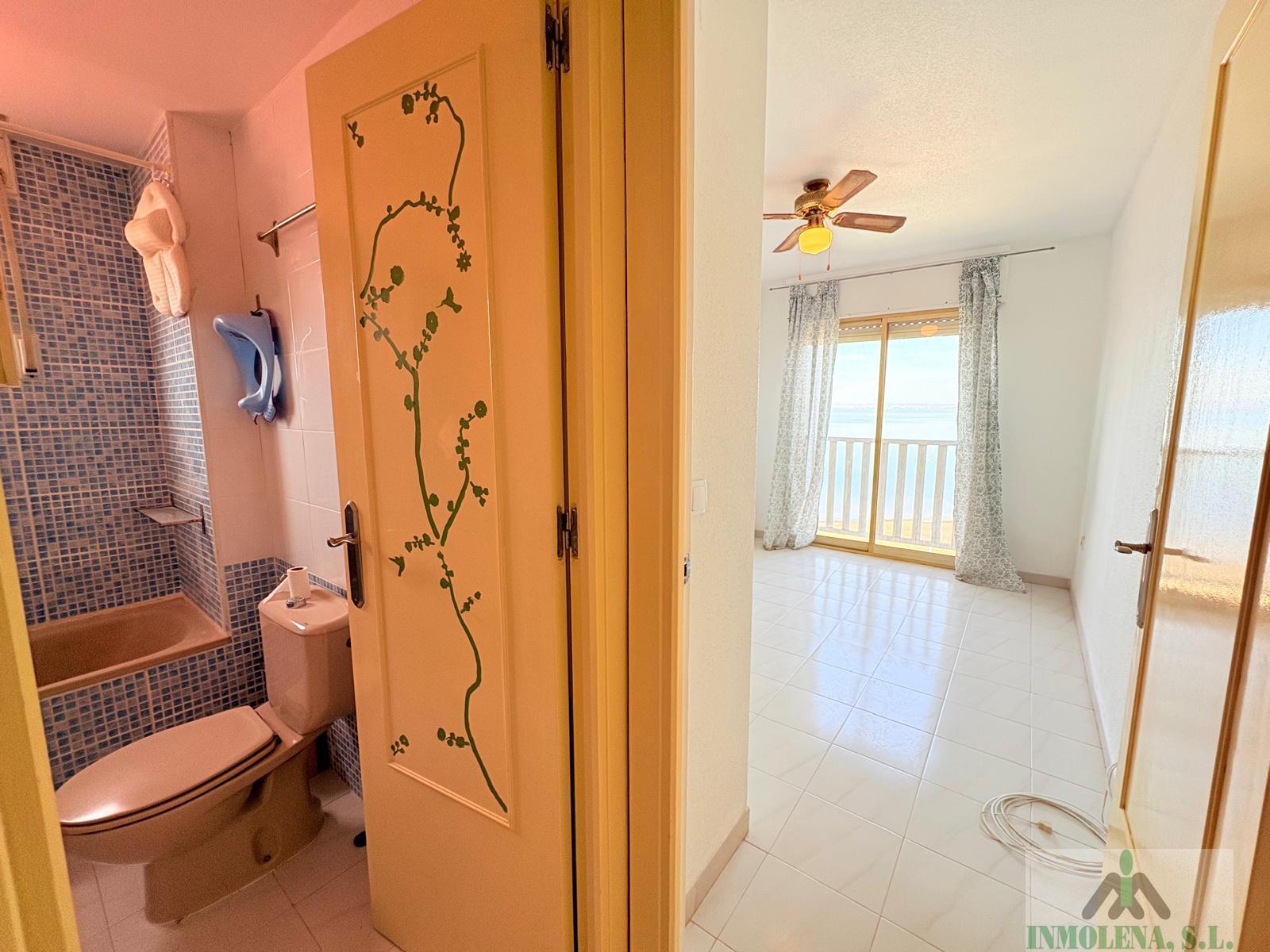 Venta de piso en La Manga del Mar Menor