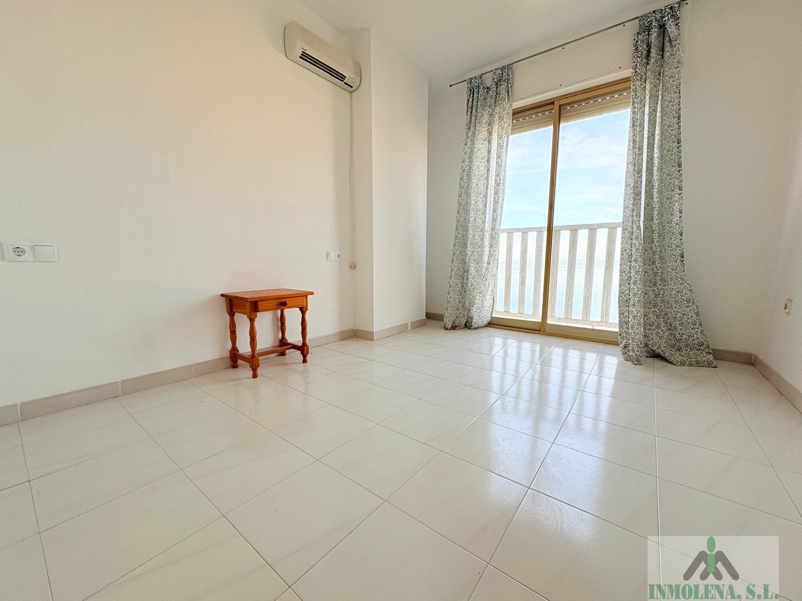 Venta de piso en La Manga del Mar Menor