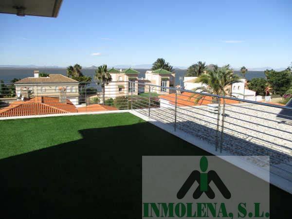 For sale of chalet in La Manga del Mar Menor