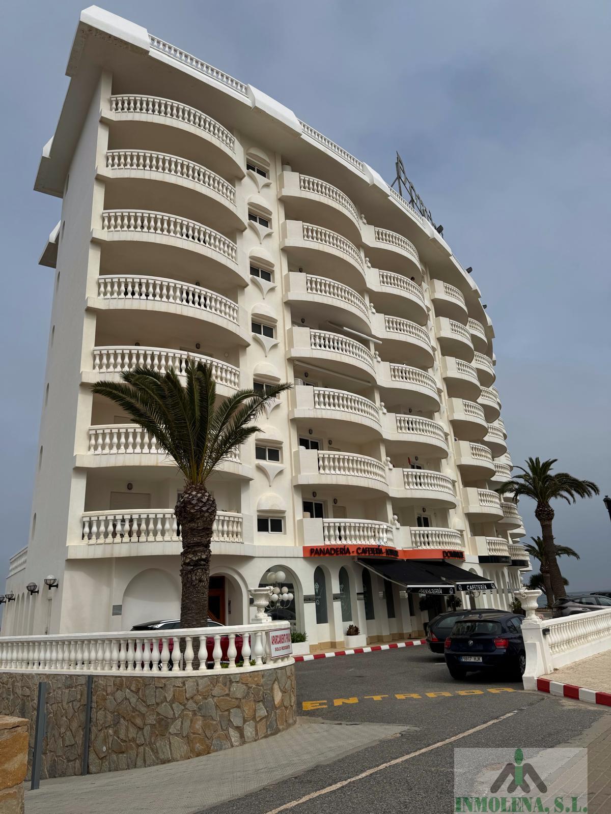 For sale of apartment in La Manga del Mar Menor