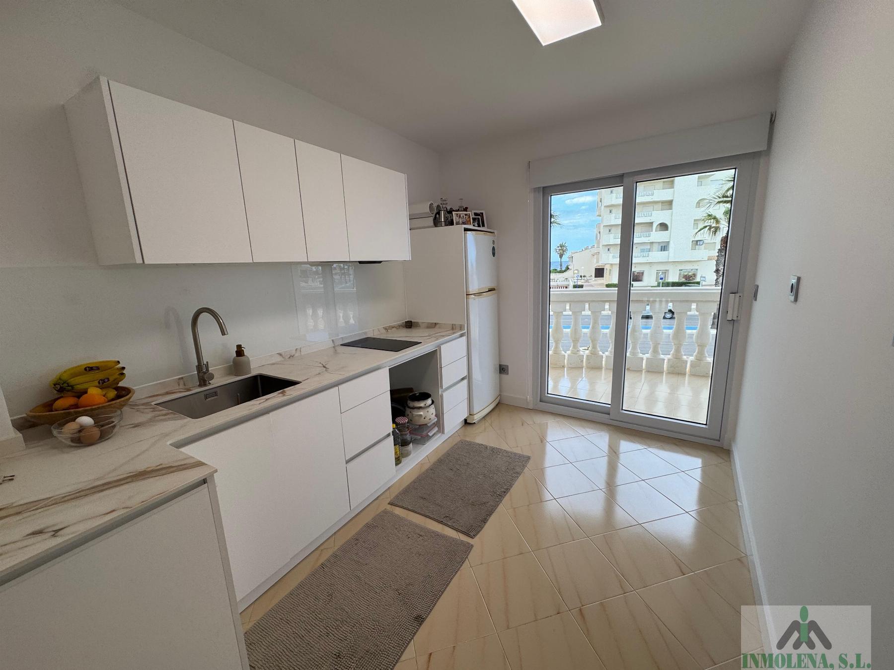 For sale of apartment in La Manga del Mar Menor