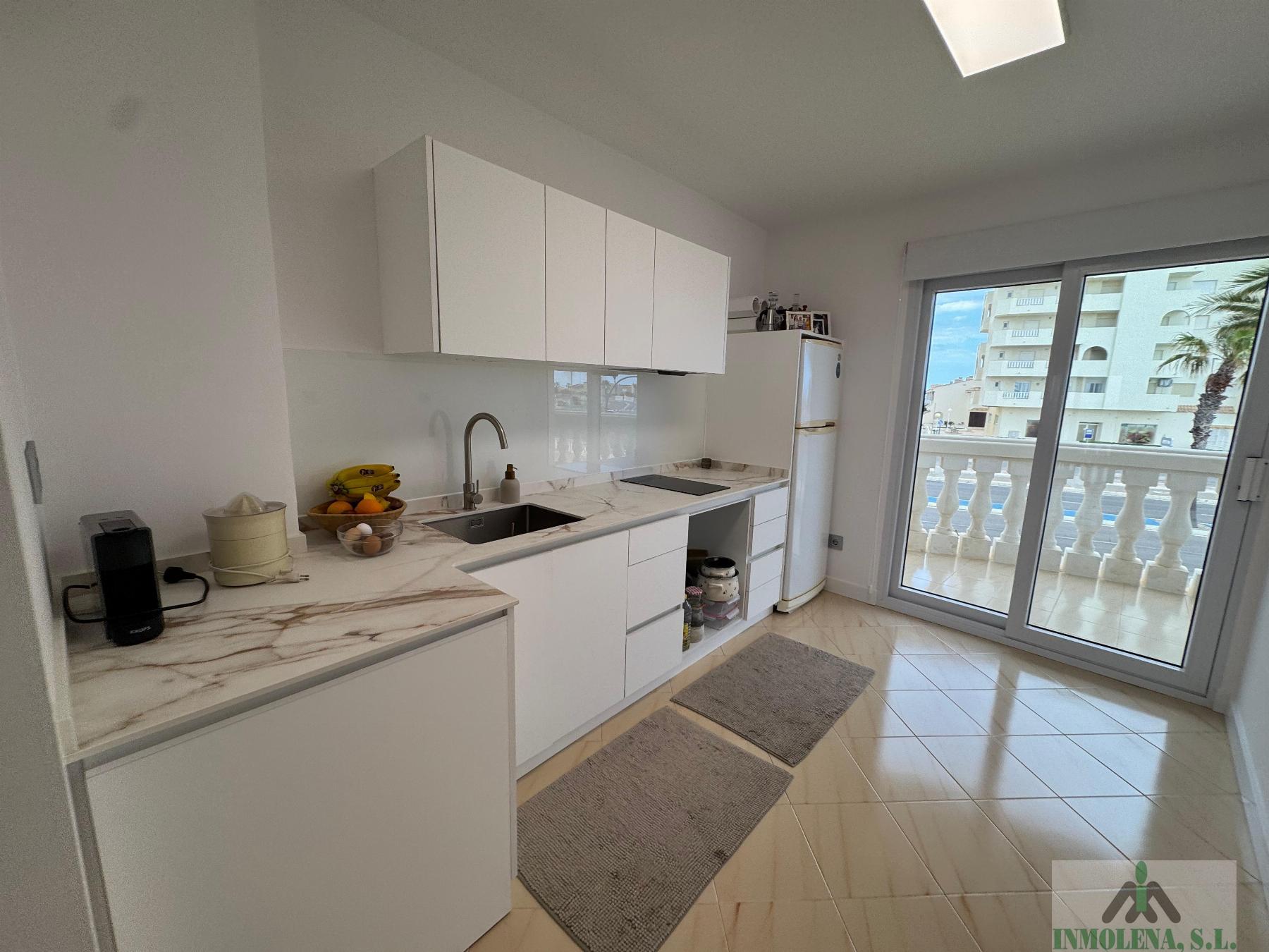 For sale of apartment in La Manga del Mar Menor