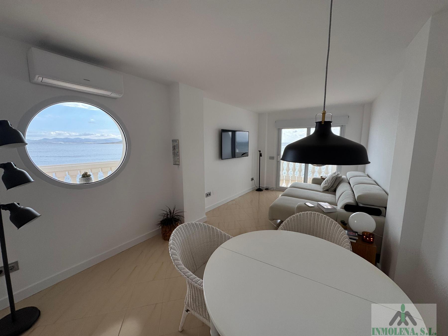 For sale of apartment in La Manga del Mar Menor