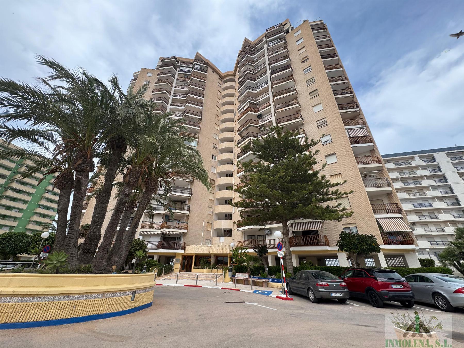 For sale of apartment in La Manga del Mar Menor