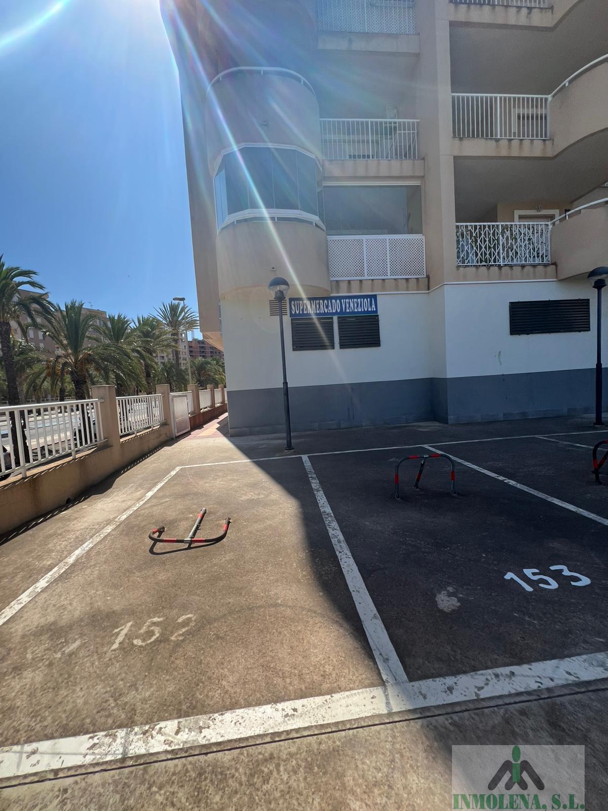 Venta de garaje en La Manga del Mar Menor