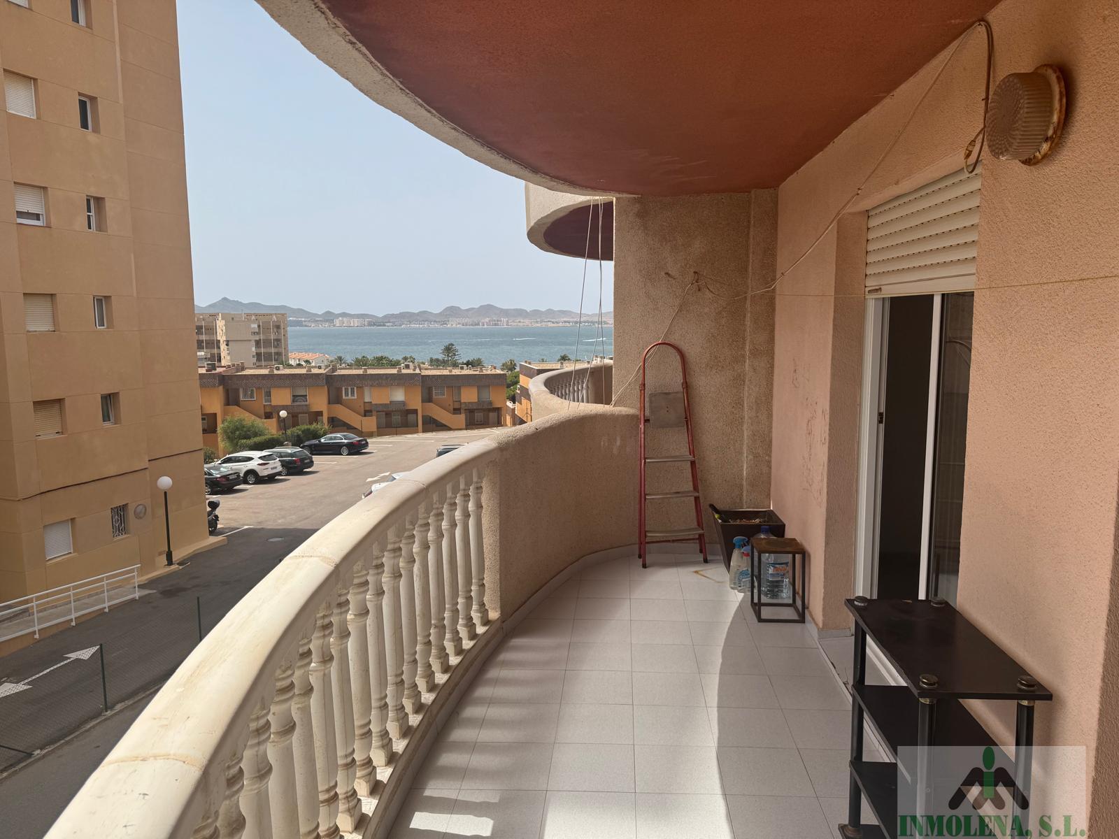 For sale of apartment in La Manga del Mar Menor