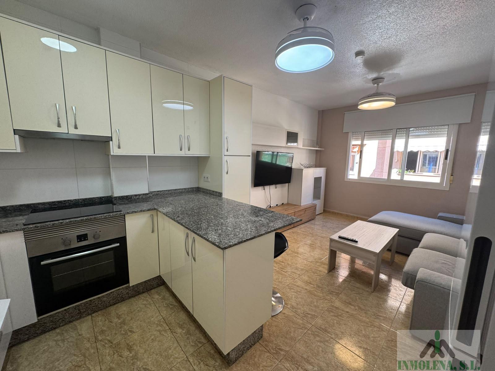 Venta de apartamento en Los Alcázares