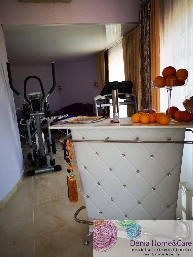 For sale of villa in Dénia