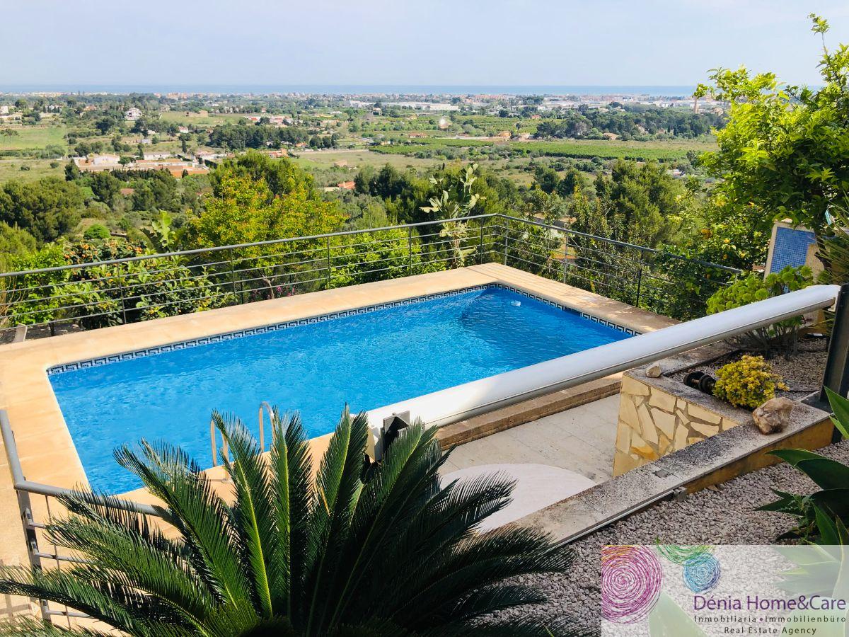 Venta de villa en Dénia