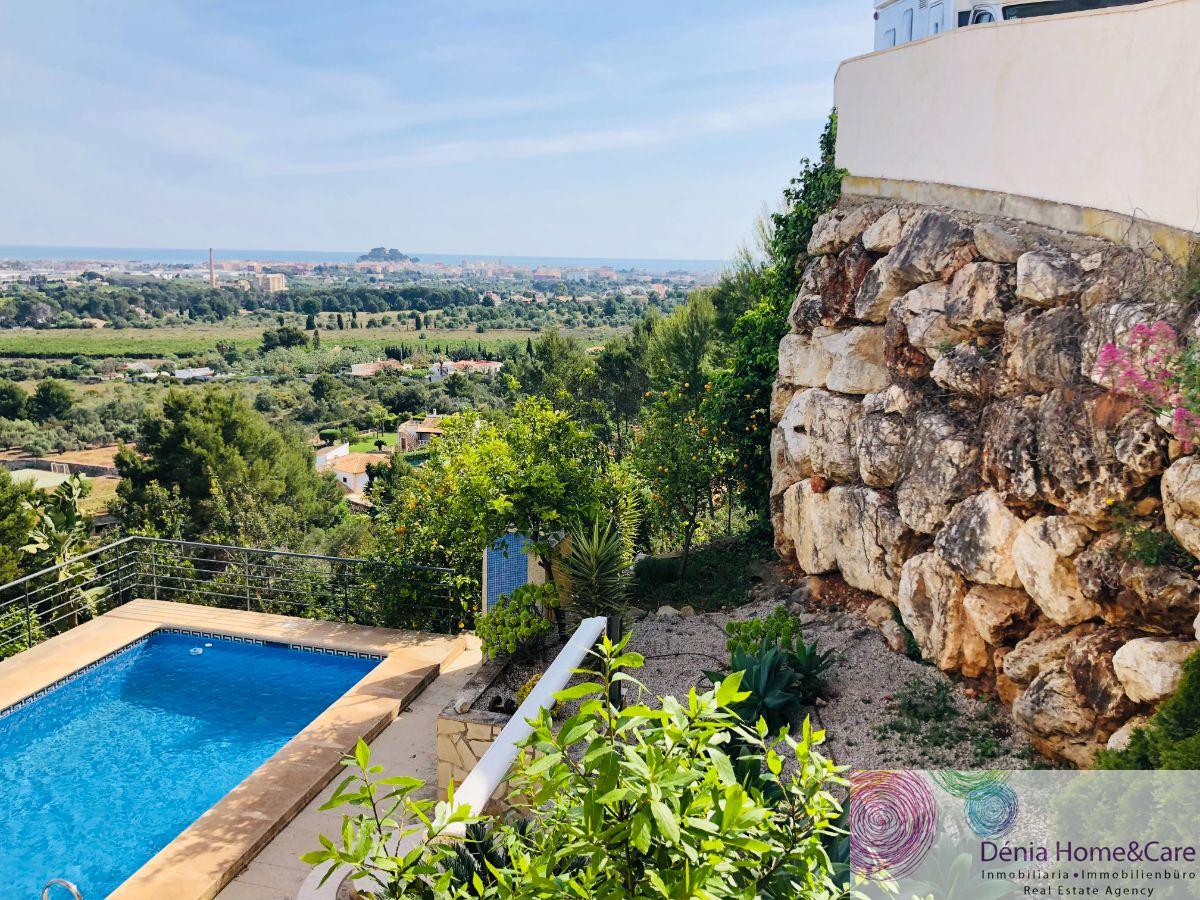 Venta de villa en Dénia