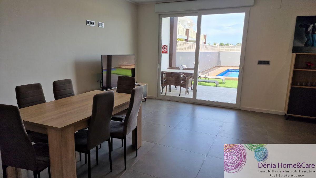 For sale of duplex in El Verger