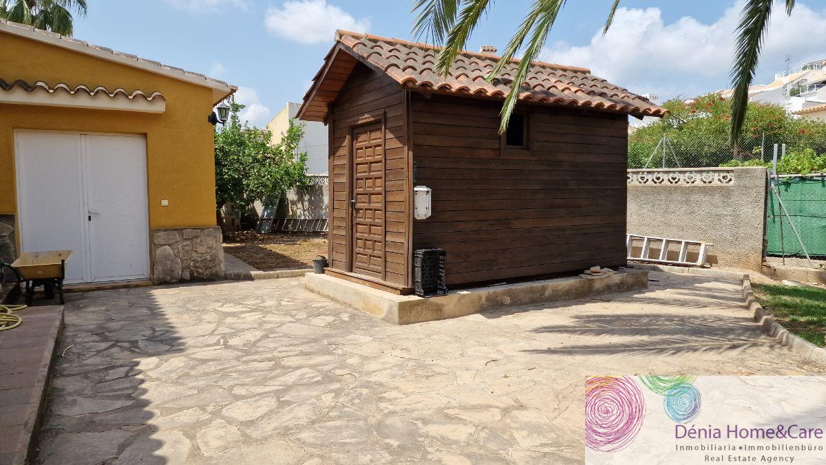 For sale of rural property in Ondara