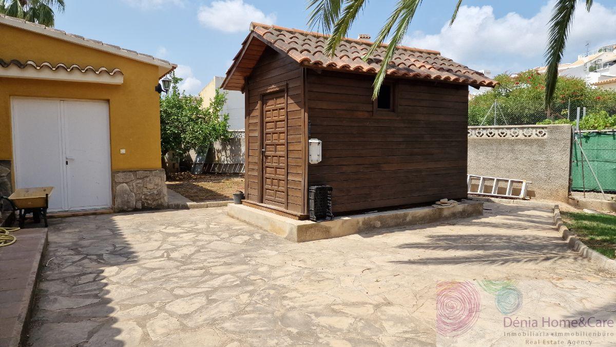 For sale of rural property in Ondara