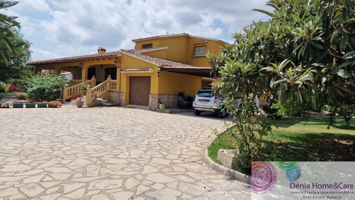 Venta de finca rústica en Ondara