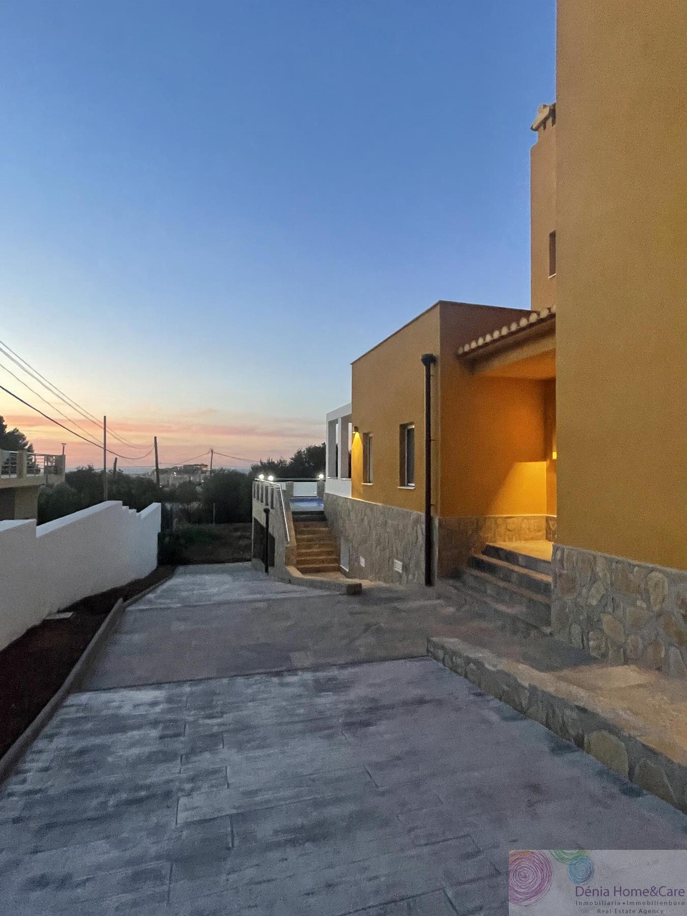 For sale of villa in Dénia