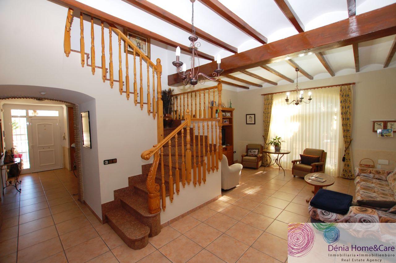 For sale of chalet in Oliva