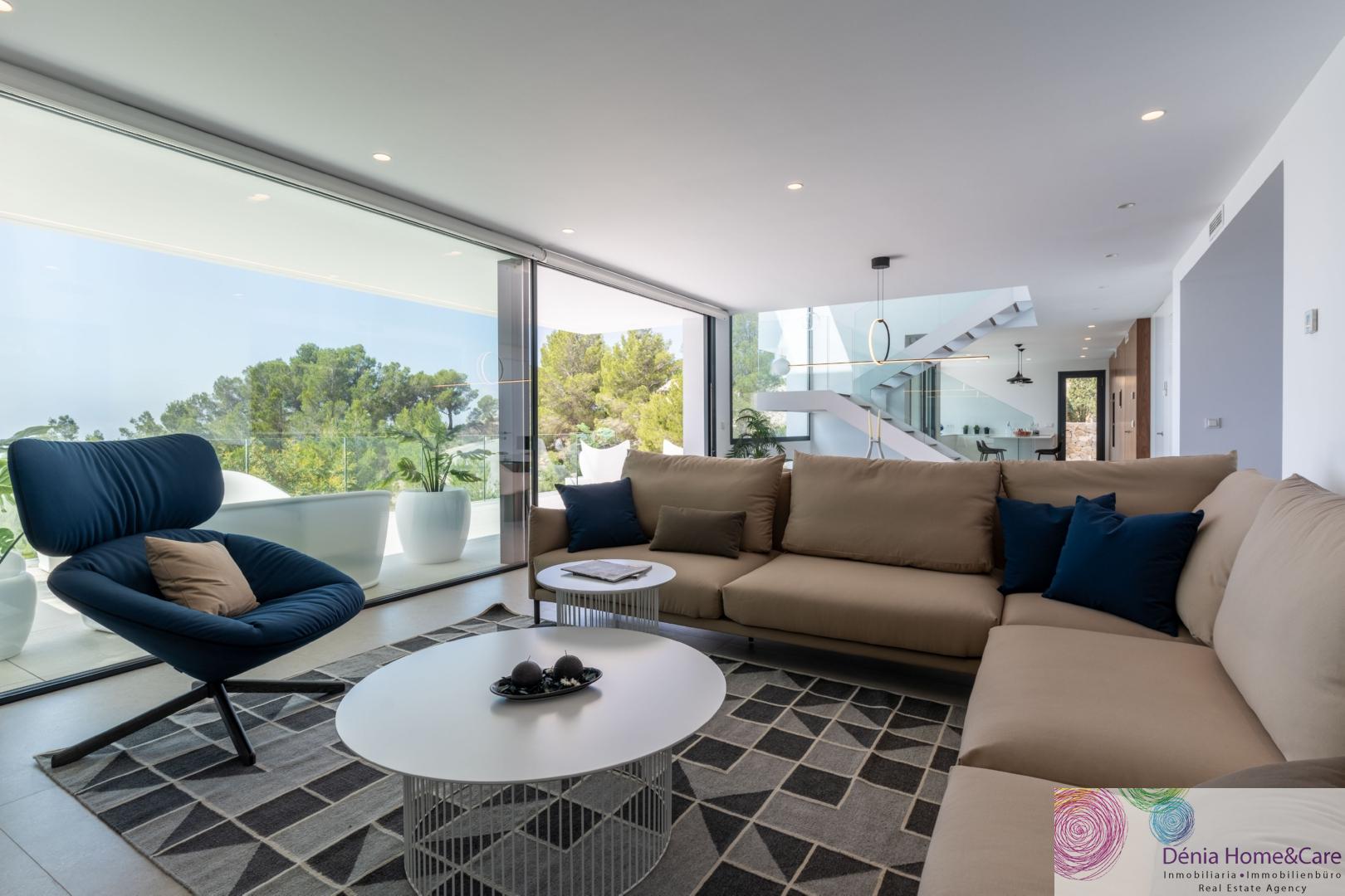 For sale of villa in Altea