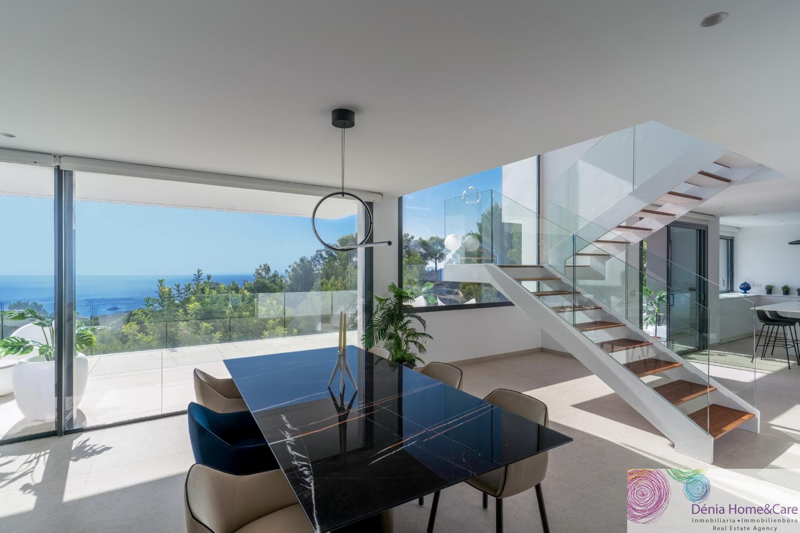 For sale of villa in Altea