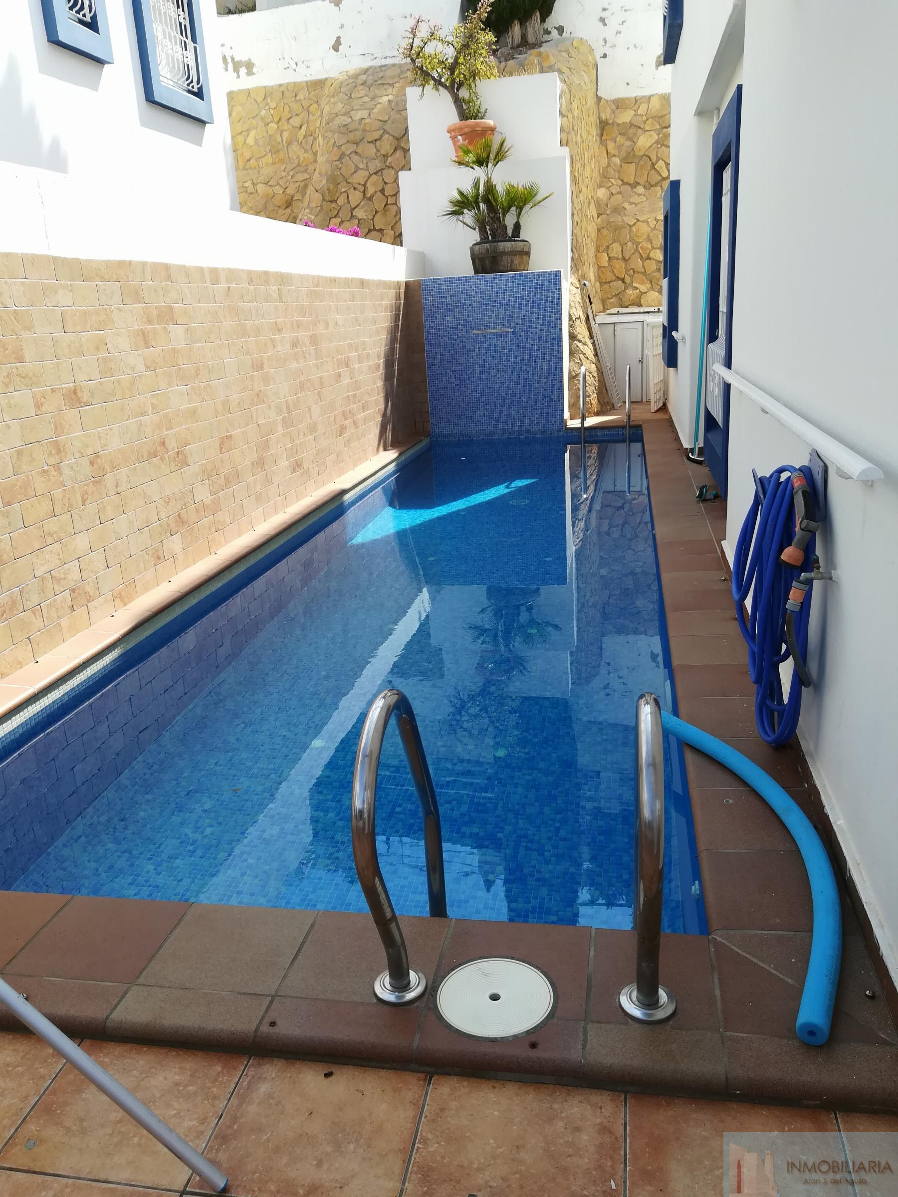 Venta de chalet en San José
