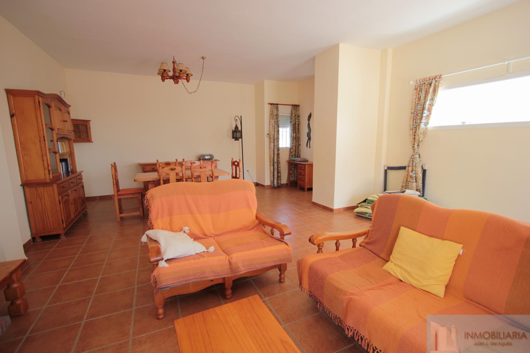 Venta de chalet en San José