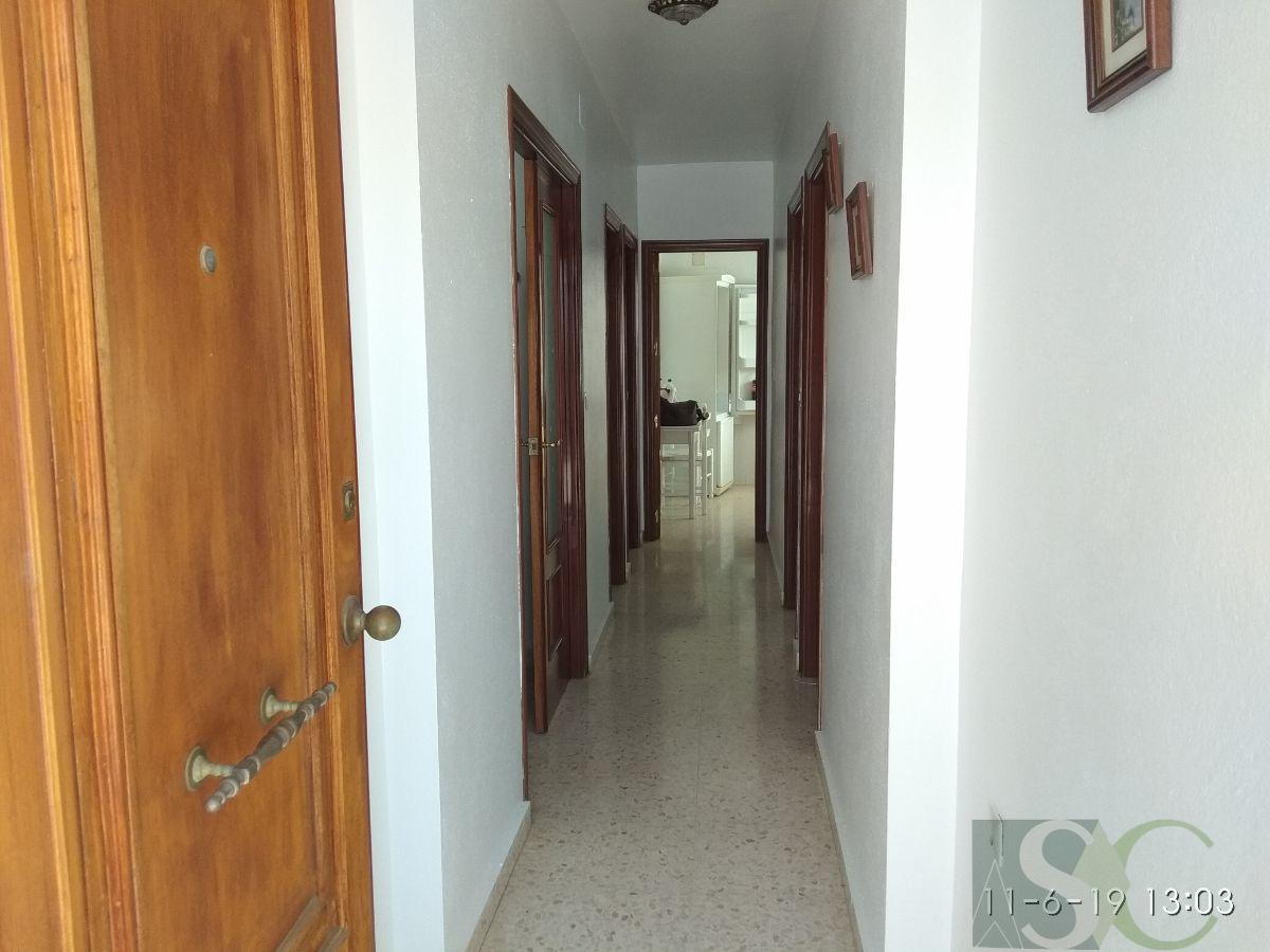 For sale of flat in Teba