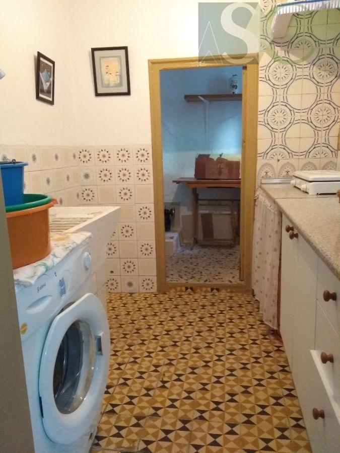 For sale of house in Teba