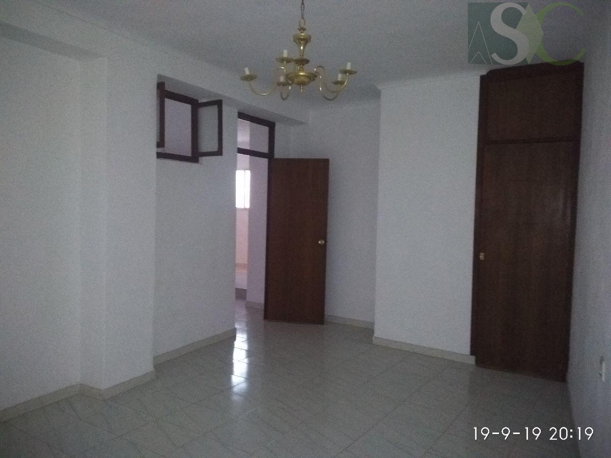 For sale of house in Teba