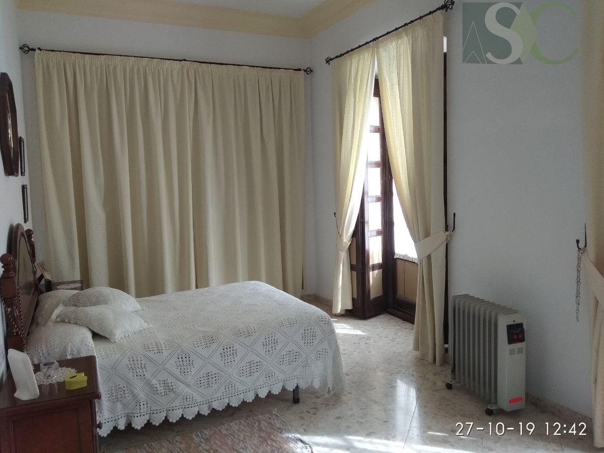 For sale of flat in Teba