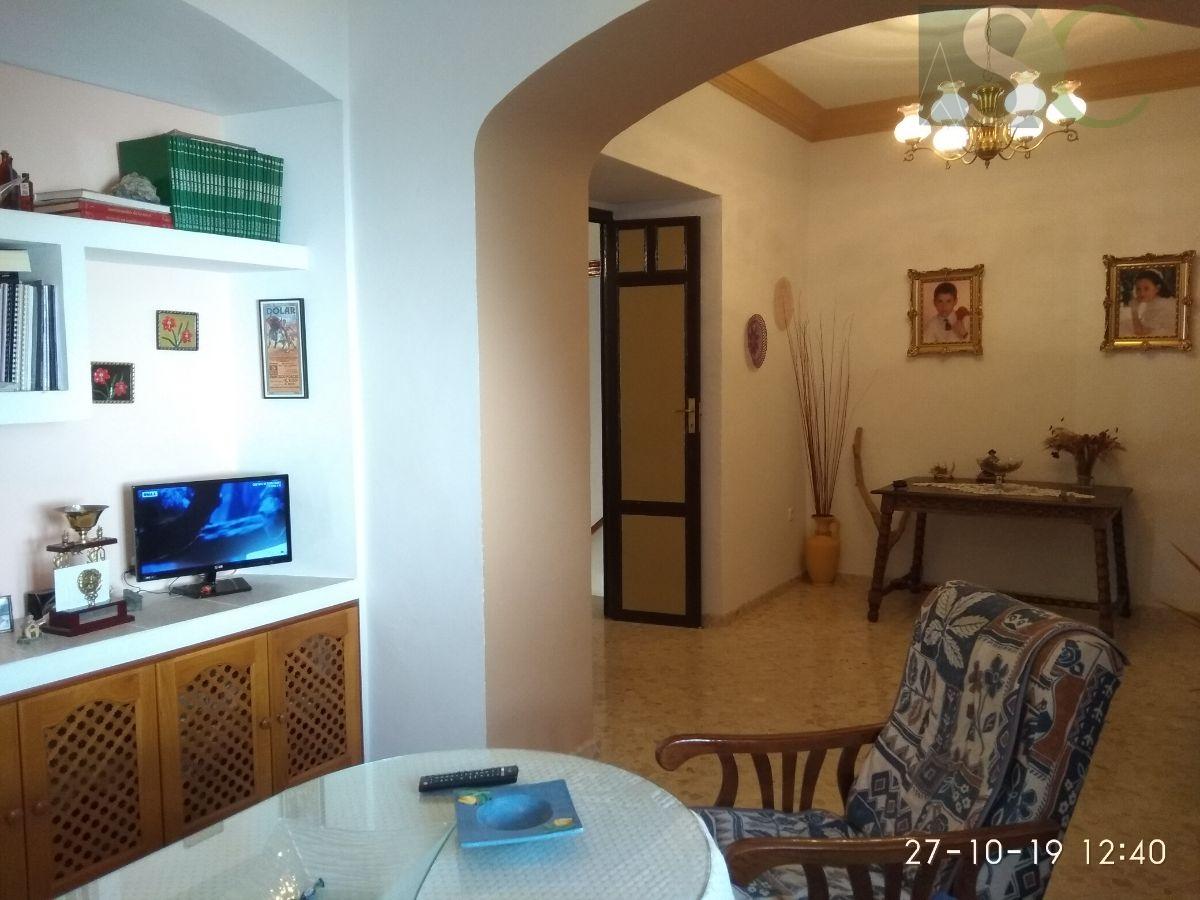 For sale of flat in Teba