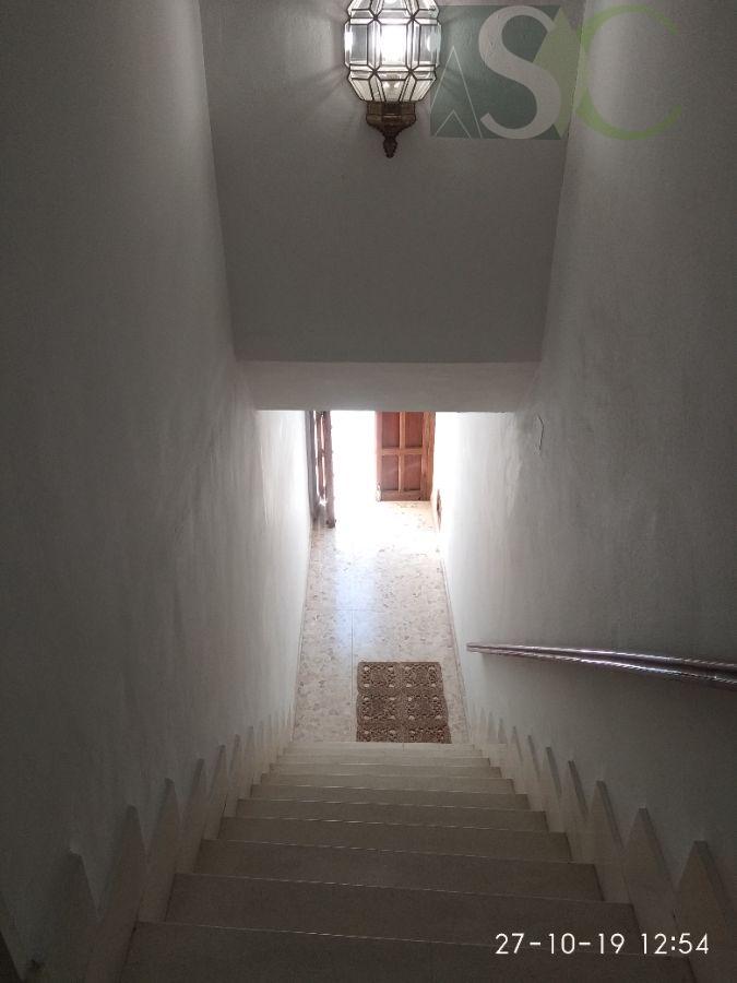 For sale of flat in Teba