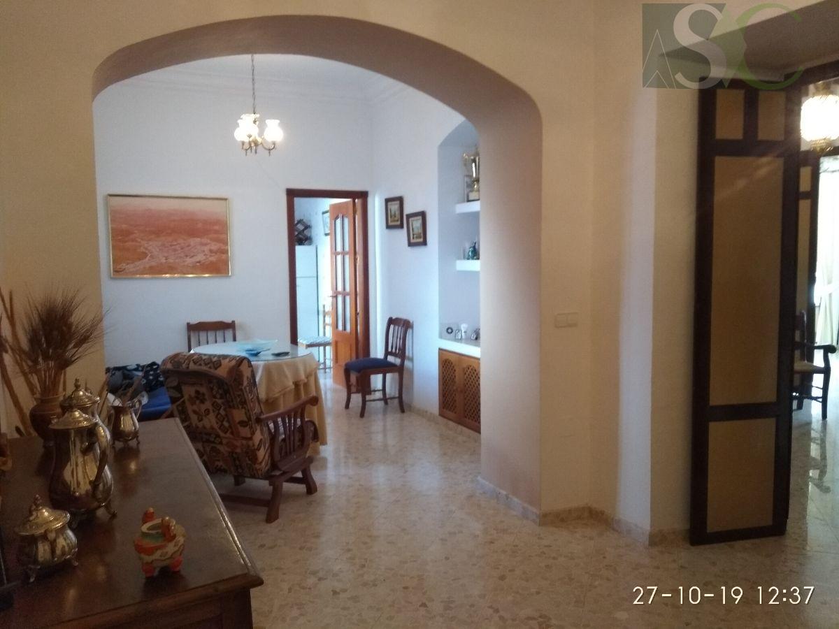 For sale of flat in Teba