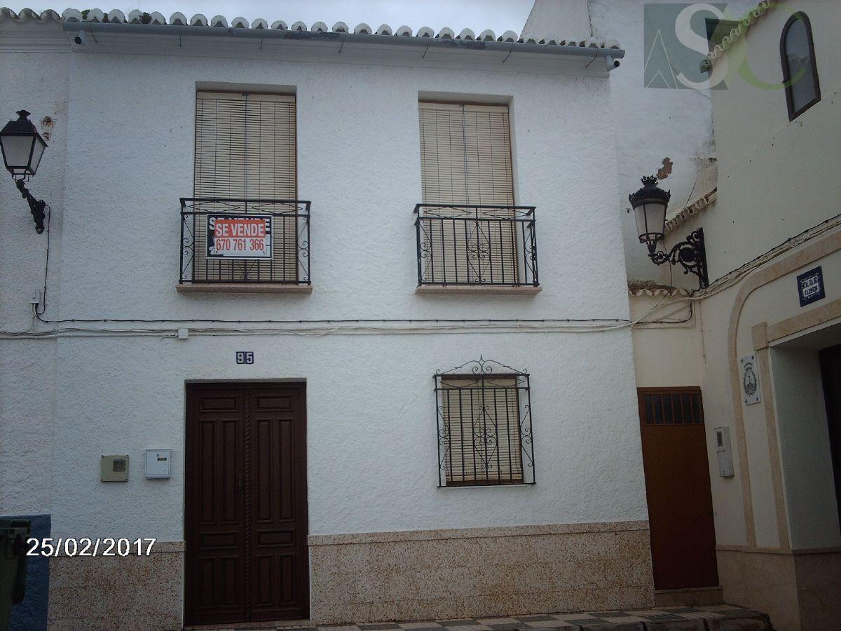 Venta de casa en Teba