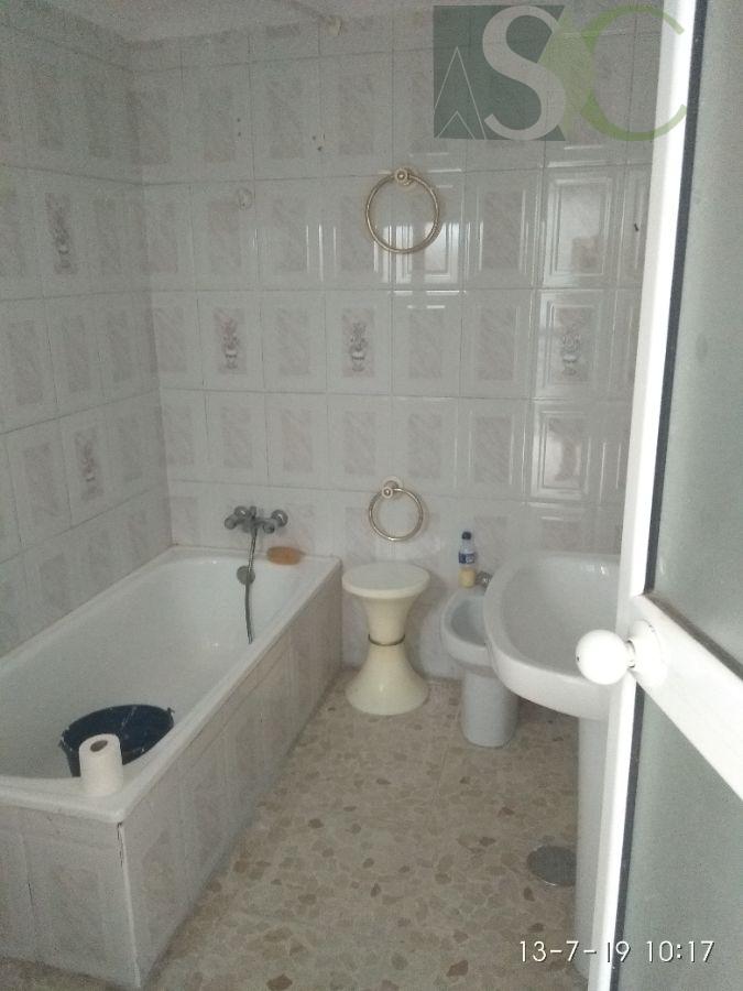 For sale of house in Teba