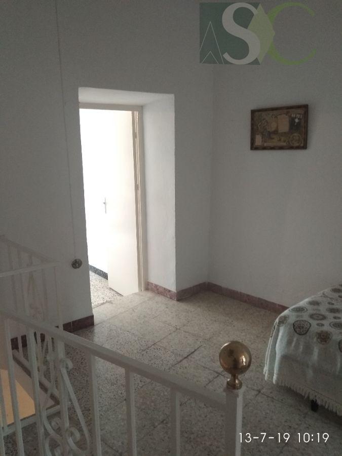 For sale of house in Teba