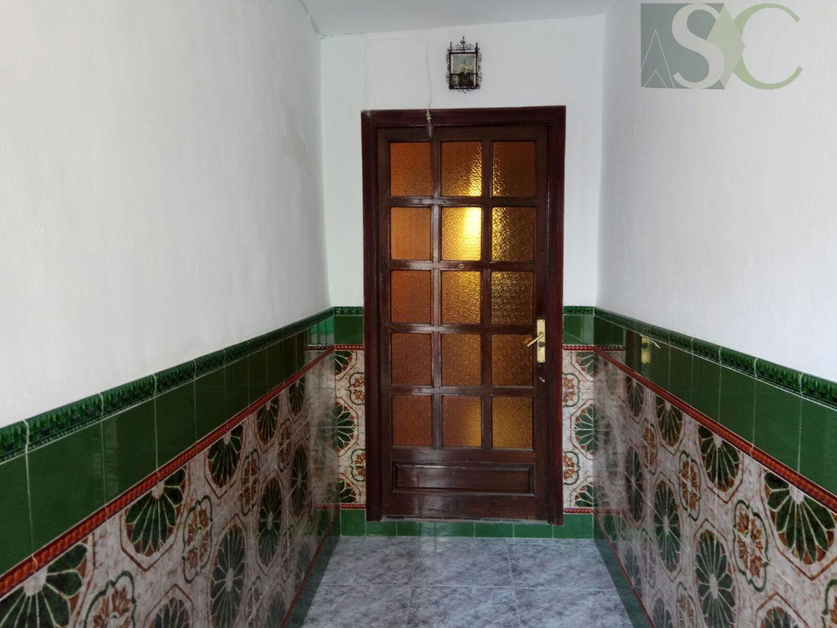 For sale of house in Teba