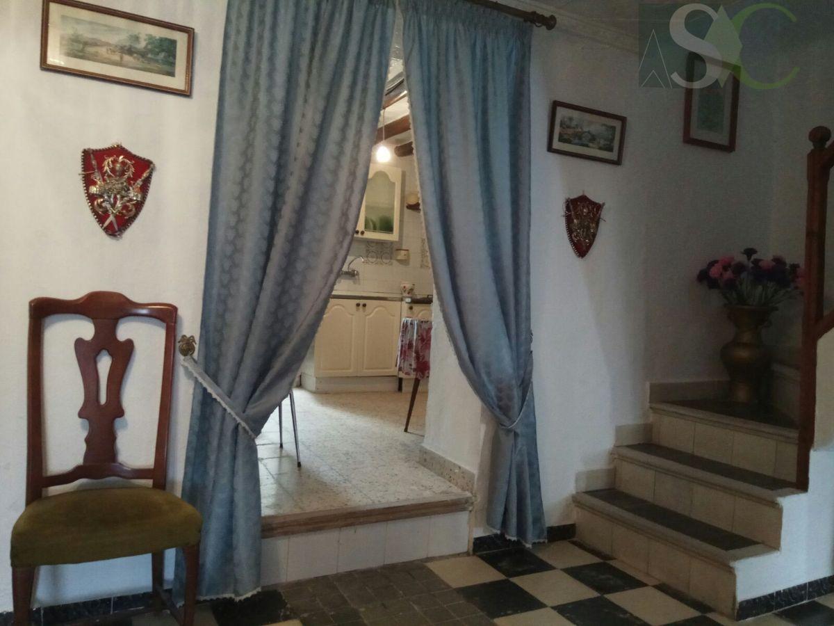 For sale of house in Teba