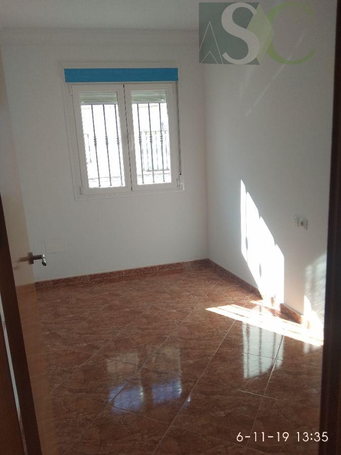 For sale of house in Teba