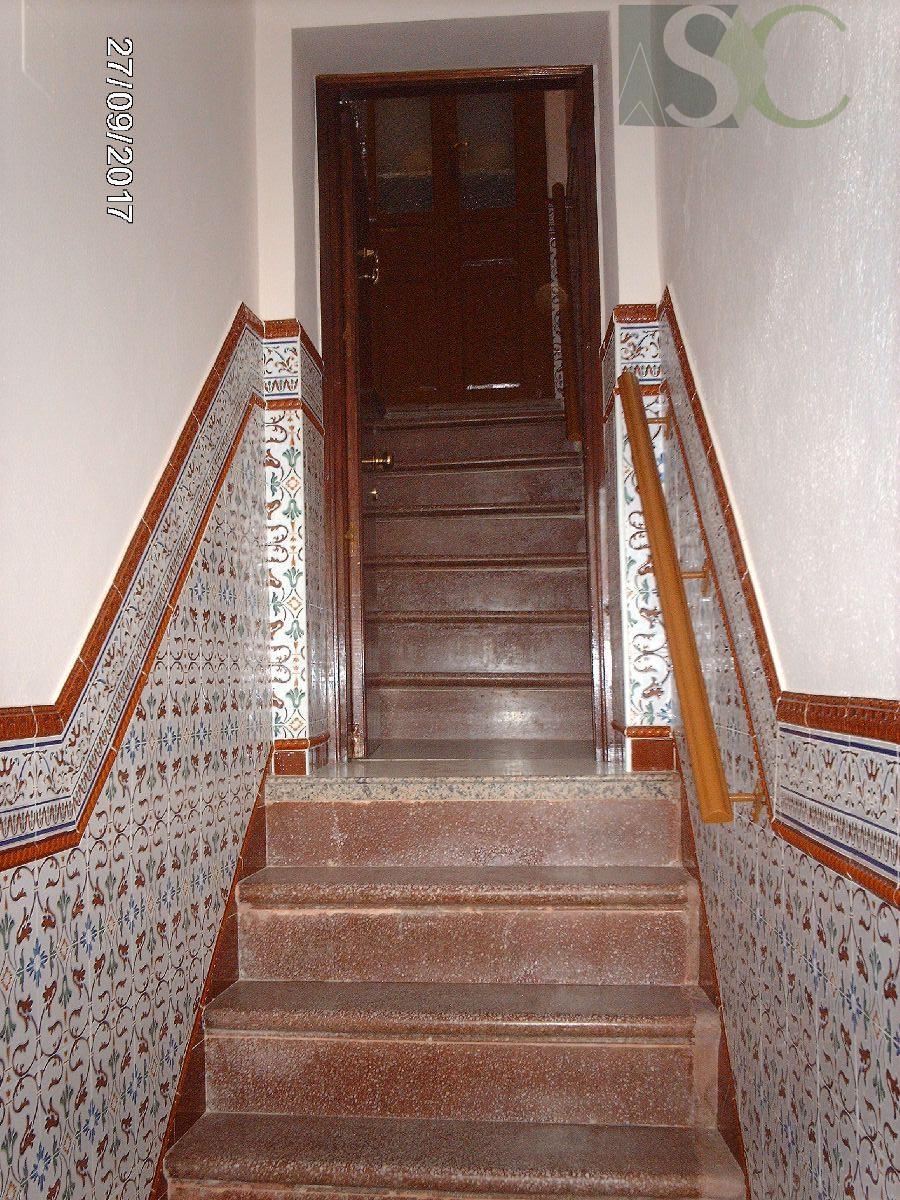 For sale of flat in Teba