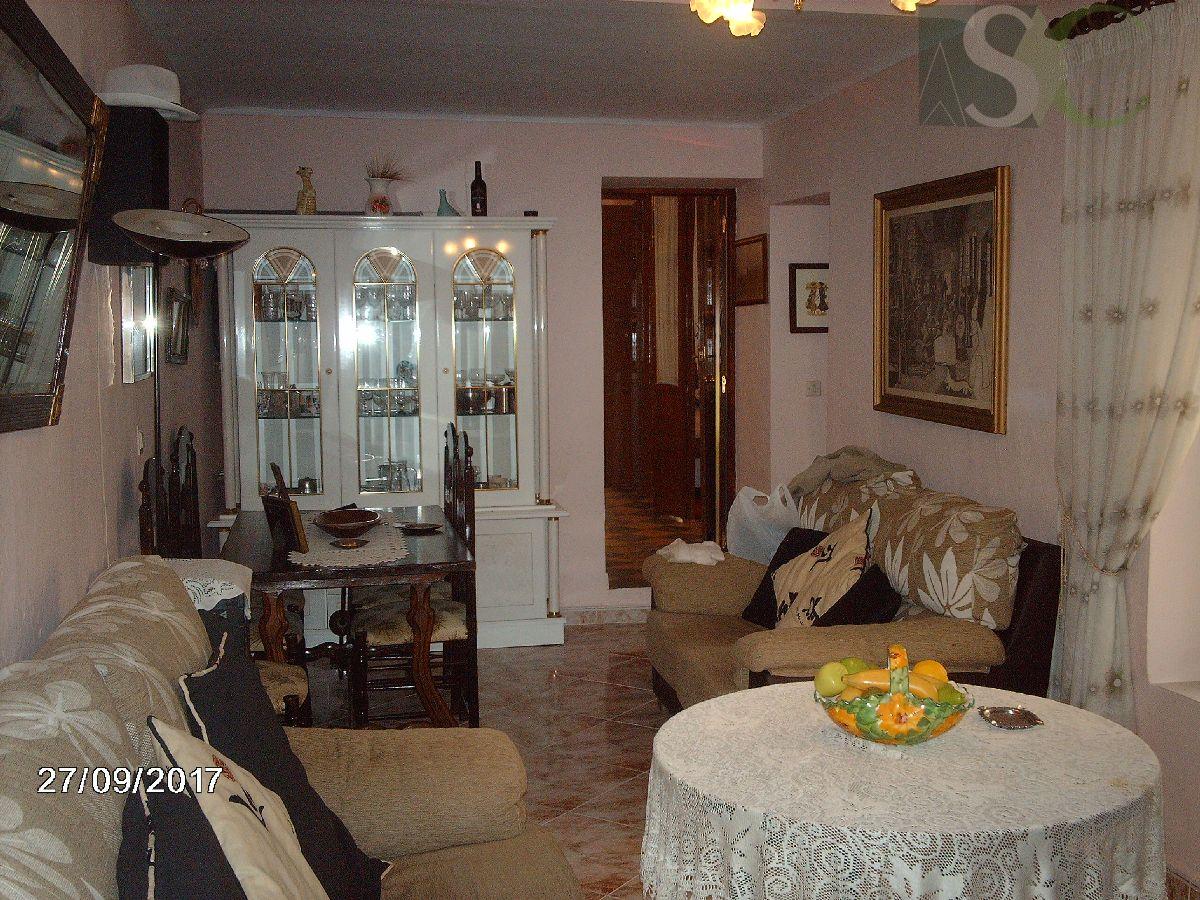 For sale of flat in Teba