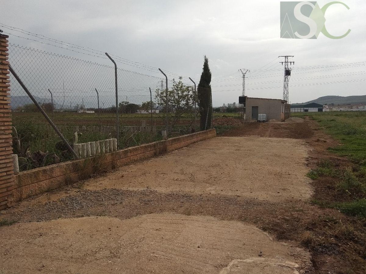 For sale of land in Bobadilla estación
