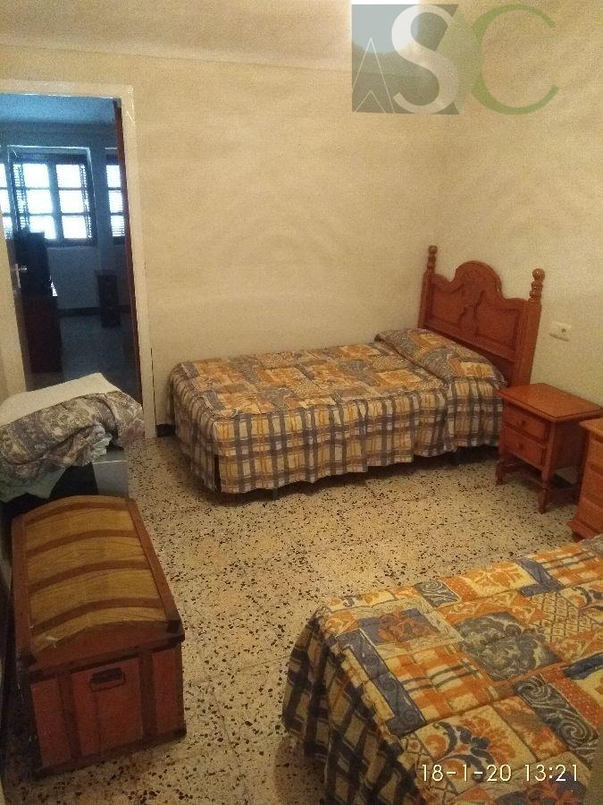 For sale of house in Teba