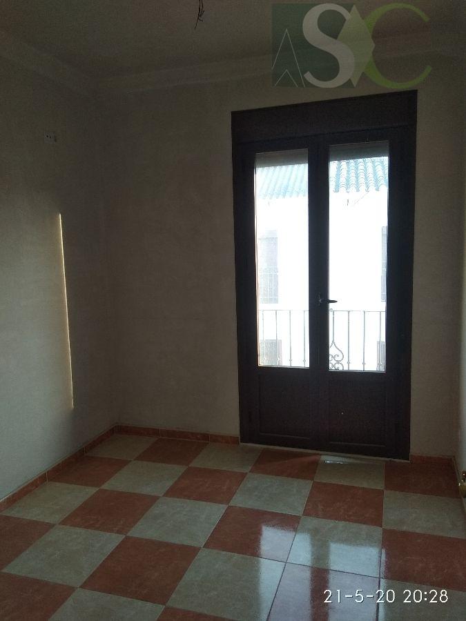 For sale of house in Almargen