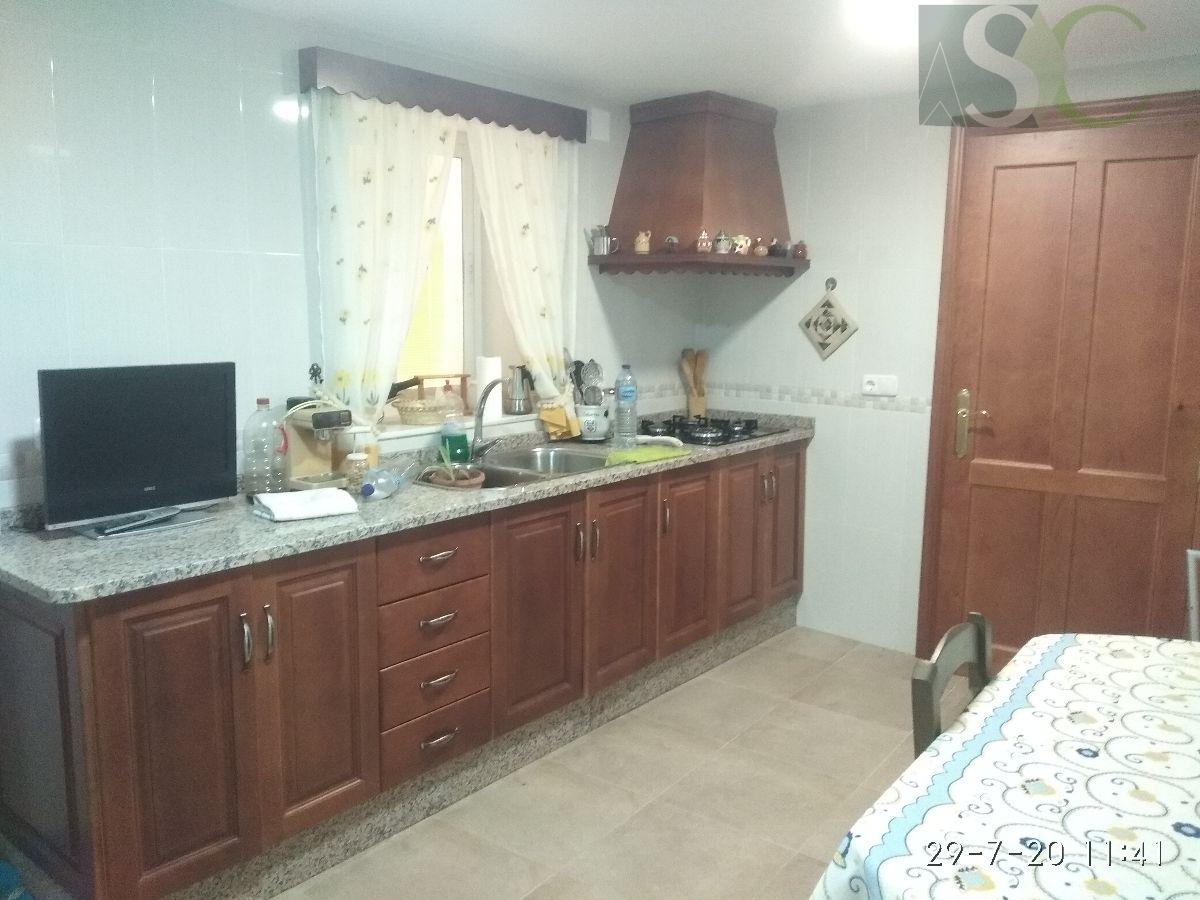 For sale of house in Teba