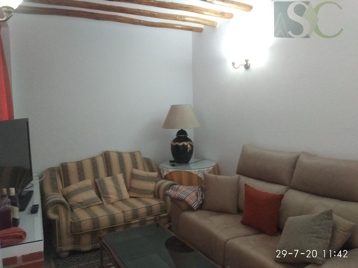 For sale of house in Teba