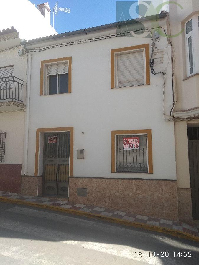 For sale of house in Teba