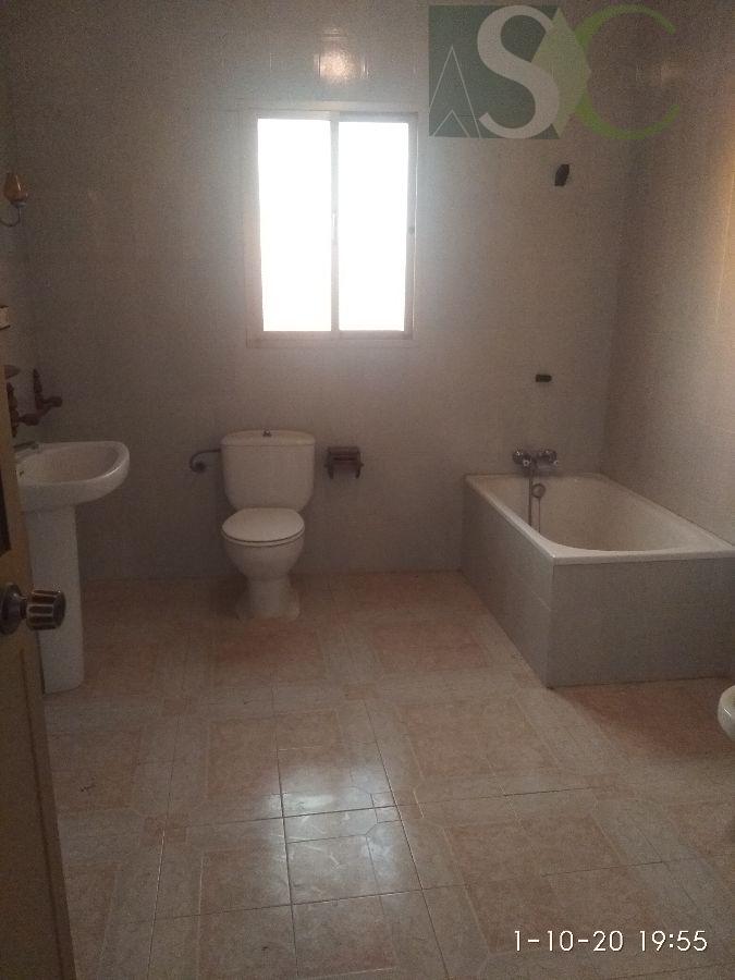 For sale of house in Almargen