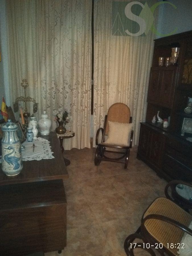 For sale of house in Teba