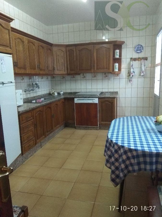 For sale of house in Teba