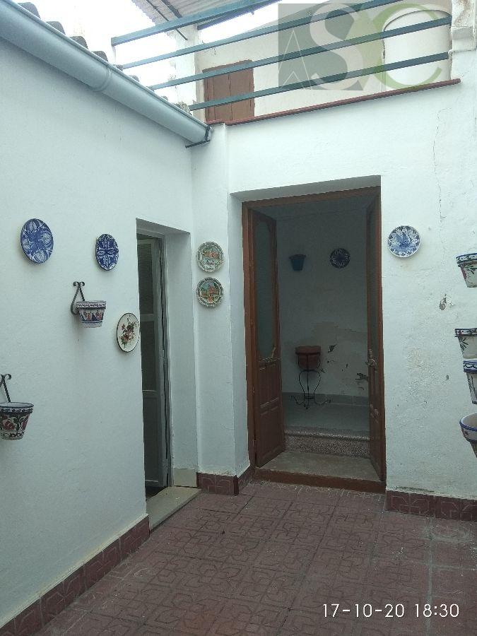 For sale of house in Teba