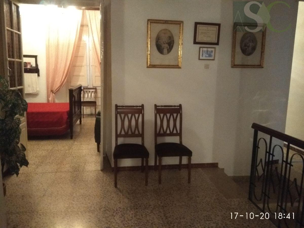 For sale of house in Teba